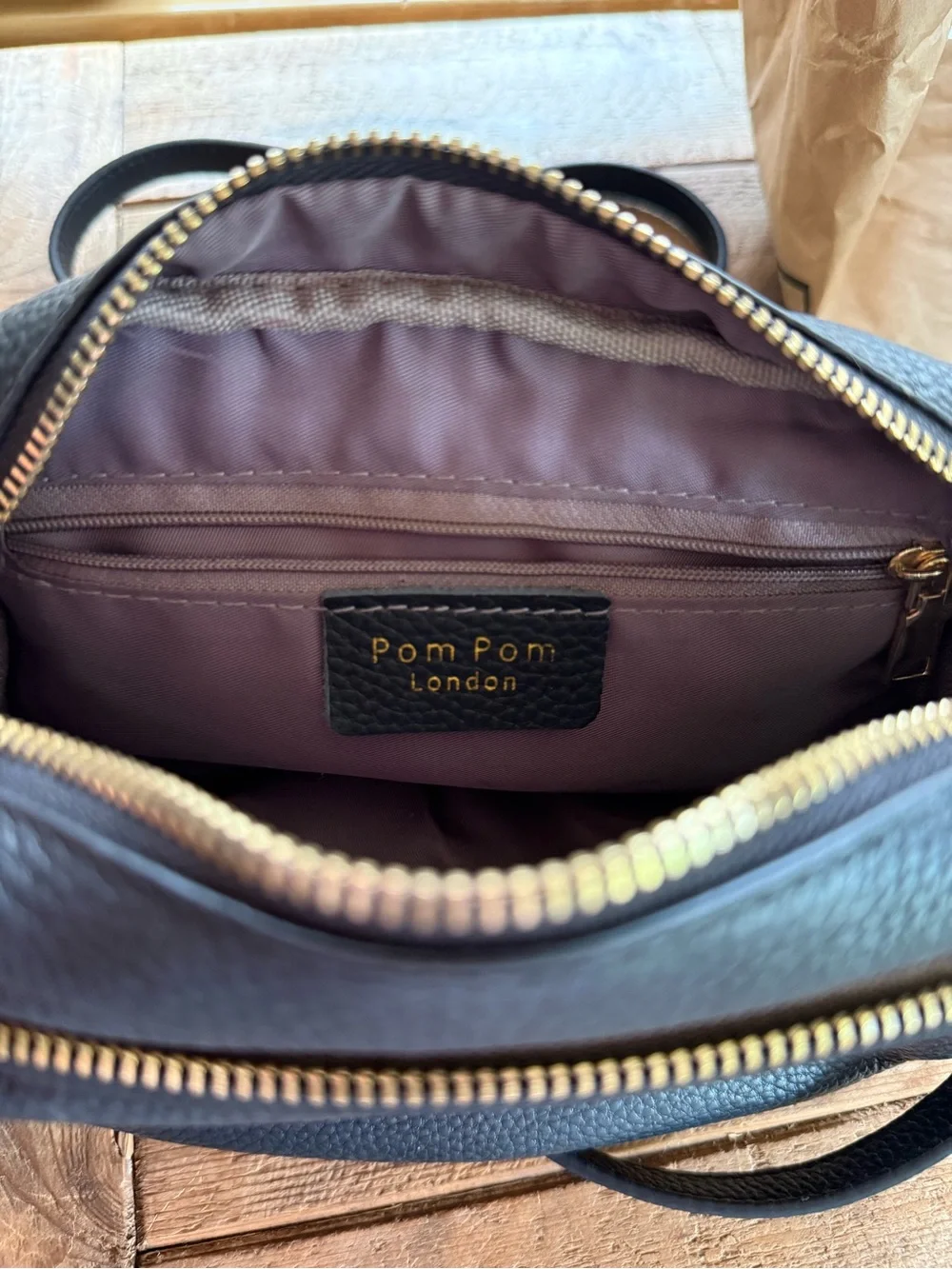 Pom Pom London Mayfair Black Leather Crossbody Camera Bag Double Zip - Picture 11 of 11